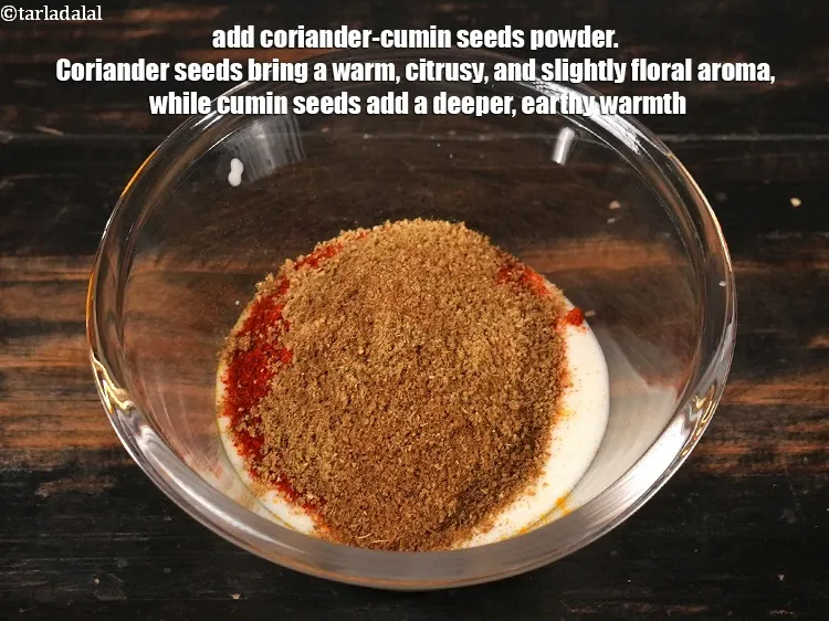 Step 4 – <p><span style="background-color:rgb(255,255,255);color:rgb(0,0,0);">2 ટીસ્પૂન </span><a href="https://www.tarladalal.com/glossary-coriander-cumin-seeds-powder-dhania-jeera-powder-gujarati-375i"><u>ધાણા-જીરું પાવડર (coriander-cumin seeds powder )</u></a> ઉમેરો. ધાણાના બીજ ગરમ, સાઇટ્રસ …