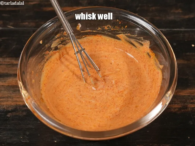 Step 5 – <p>સારી રીતે ફેંટો અને બાજુ પર રાખો.</p>