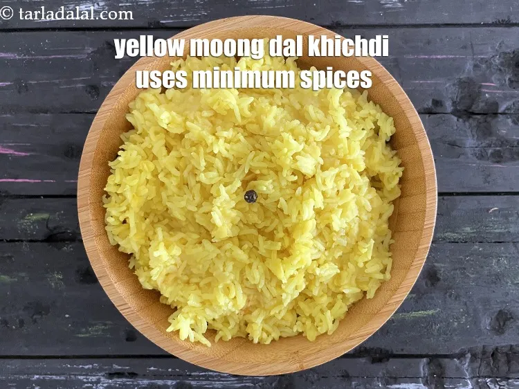 Step 17 – <p>ખીચડી મોટાભાગે ઓછામાં ઓછા મસાલાથી બનાવવામાં આવે છે. મગની દાળ પ્રોટીનથી ભરપૂર, હલકી અને સરળતાથી …