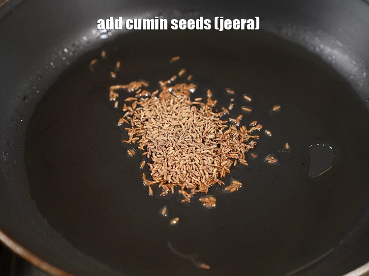Step 31 – <p>૨ ચમચી <a href="https://www.tarladalal.com/glossary-cumin-seeds-jeera-zeera-gujarati-381i"><u>જીરું ( cumin seeds, jeera)</u></a> (જીરું) ઉમેરો.</p>