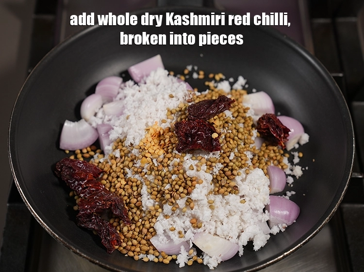 Step 5 – <p><span style="background-color:rgb(255,255,255);color:rgb(0,0,0);">3 </span><a href="https://www.tarladalal.com/glossary-whole-dry-kashmiri-red-chillies-kashmiri-mirch-kashmiri-lal-mirch-gujarati-332i"><u>સૂકું કશ્મીરી લાલ મરચું (whole dry kashmiri red chillies) </u></a><span style="background-color:rgb(255,255,255);color:rgb(0,0,0);">, ટુકડા …