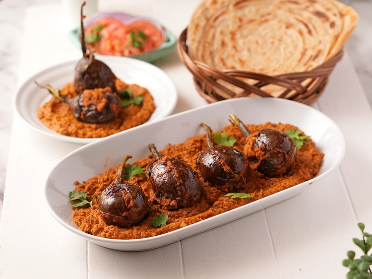 Step 49 – <p>રીંગણ ગમે છે!? તો પછી અમારી વિવિધ વાનગીઓમાંથી <a href="https://www.tarladalal.com/recipes-using-brinjal-baingan-eggplant-aubergine-in-gujarati-128">280+ રીંગણની વાનગીઓ</a> તપાસો.</p>