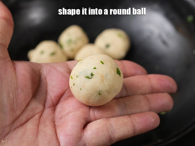 Step 18 – <p>તેને ગોળ બોલનો આકાર આપો.</p>