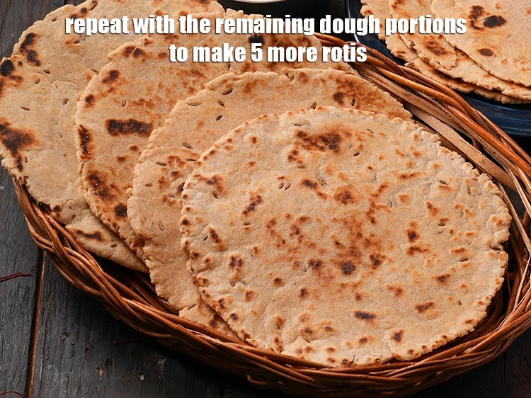 Step 20 – <p>બાકીના કણકના ભાગો સાથે ફરી 5 વધુ <strong>રોટલી</strong> બનાવો.</p>