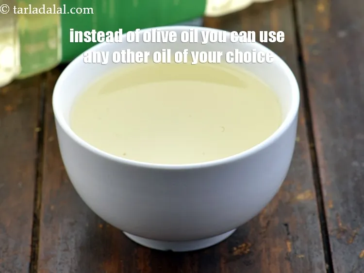 Step 20 – <p><span style="background-color:rgb(255,255,255);color:rgb(0,0,0);">ઓલિવ ઓઇલને બદલે તમે તમારી પસંદનું કોઈપણ અન્ય તેલ વાપરી શકો છો.</span></p>