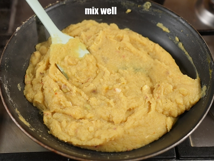 Step 22 – <p><strong>શકરકંદ નો હલવો | ફારાળ સ્વીટ પોટેટો હલવો | નવરાત્રી વ્રત નો હલવો | ઉપવાસ …