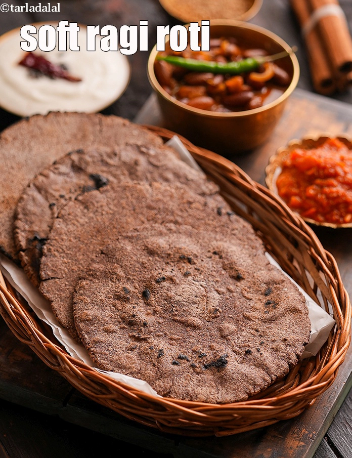 Step 15 – <p><strong>પ્લેન રાગી રોટી રેસીપી | સોફ્ટ રાગી રોટી | પ્લેન નાચણી રોટી | ગ્લુટેન-મુક્ત નાચણી …