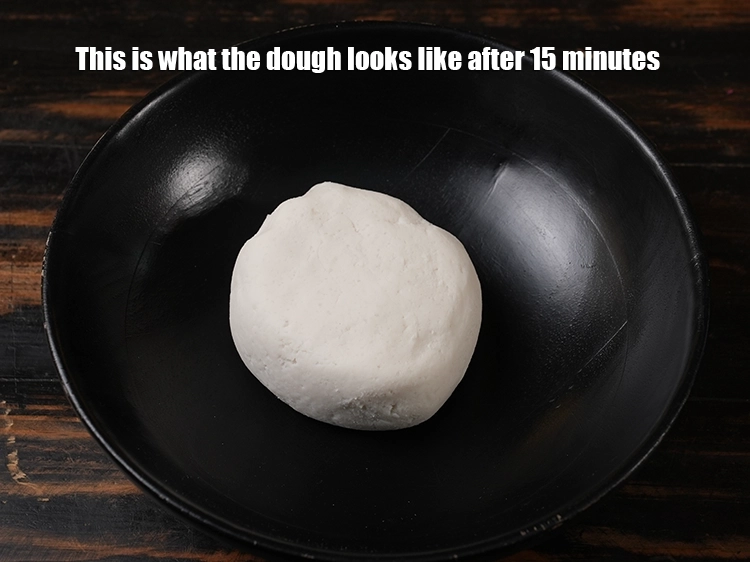 Step 12 – <p>૧૫ મિનિટ પછી લોટ આવો દેખાય છે.</p>