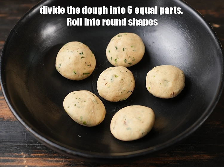 Step 11 – <p><strong>બેજર રોટલી બનાવવા માટે | રાજસ્થાની બેજર રોટી | તંદુરસ્ત બેજર રોટલી |&nbsp;</strong> કણકને 6 …