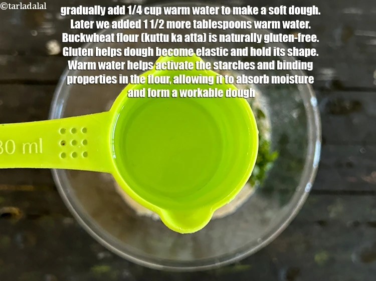 Step 10 – <p>ધીમે ધીમે નરમ કણક બનાવવા માટે 1/4 કપ ગરમ પાણી ઉમેરો. પછી અમે 1 1/2 …