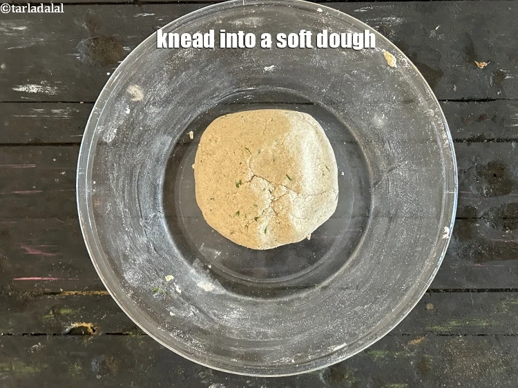 Step 11 – <p>નરમ કણકમાં ભેળવો.</p>