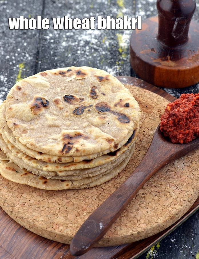 Step 19 – <p style="margin-left:0px;">નરમ <strong>આખા ઘઉંની ભાખરી, નરમ ગુજરાતી ભાખરી</strong> ગરમાગરમ પીરસો. લંચ/ડિનર માટે ટ્રેવતી દાળ. તે …