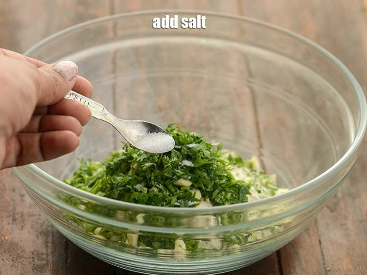 Step 6 – <p>૧/૮ ચમચી <a href="https://www.tarladalal.com/glossary-salt-namak-table-salt-gujarati-418i"><u>મીઠું (salt)</u></a> ઉમેરો.</p>