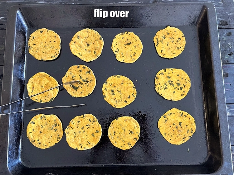 Step 18 – <p>પલટાવો.</p>