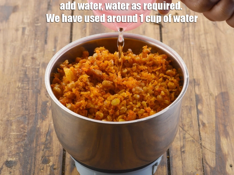 Step 16 – <p>જરૂર મુજબ <strong>પાણી</strong> ઉમેરો. અમે લગભગ ૧ કપ પાણી વાપર્યું છે.</p>