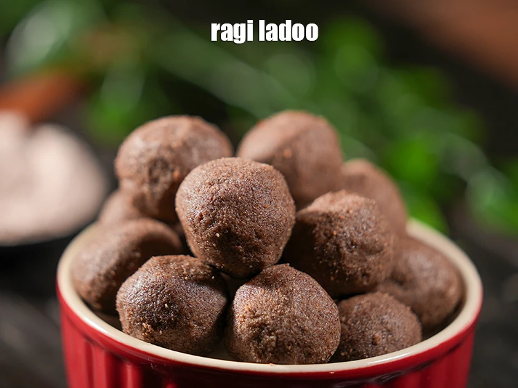 Step 16 – <p><strong>નાચણીના લાડુ | રાગીના લાડુ | ગર્ભાવસ્થા માટે સ્વસ્થ રેસીપી | રાગીના લાડુ | </strong>તરત …