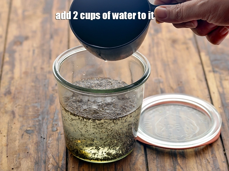 Step 5 – <p>તેમાં ૨ કપ પાણી ઉમેરો.</p>