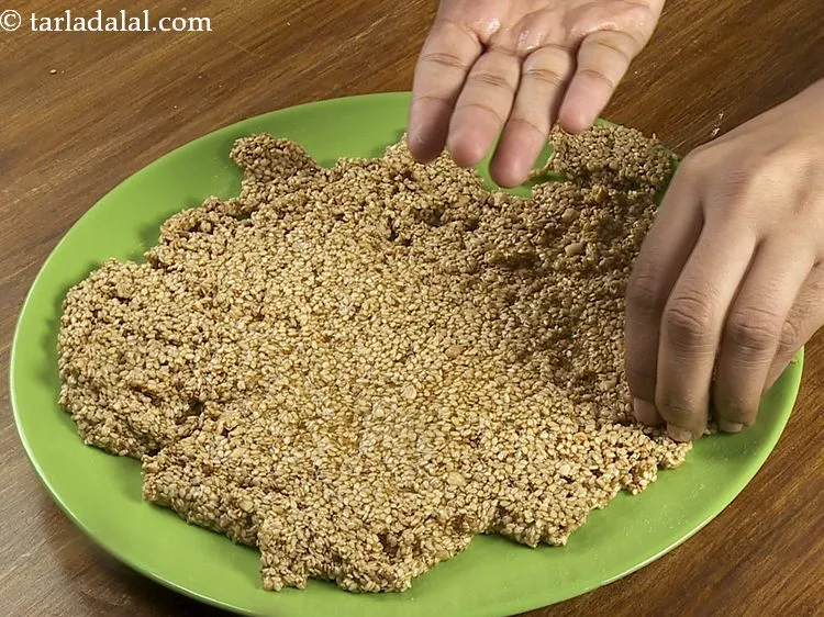 Step 13 – <p>મિશ્રણનો એક નાનો ભાગ લો.</p>