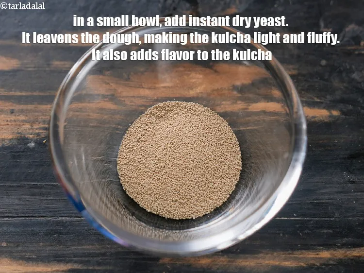 स्टेप 3 – <p><strong>कुलचा रेसिपी&nbsp;|&nbsp;कुल्चा&nbsp;|&nbsp;खमीर के साथ सादा कुल्चा ब्रेड&nbsp;|&nbsp;सादा बटर कुलचा&nbsp;|&nbsp;तवा कुल्चा&nbsp;|</strong>बनाने …