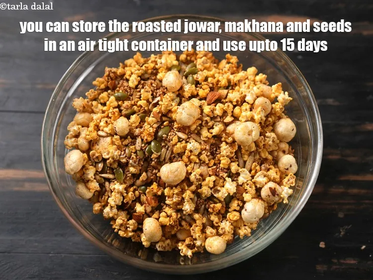 स्टेप 27 – <p>आप भुने हुए ज्वार, मखाने और बीजों को एक एयर …