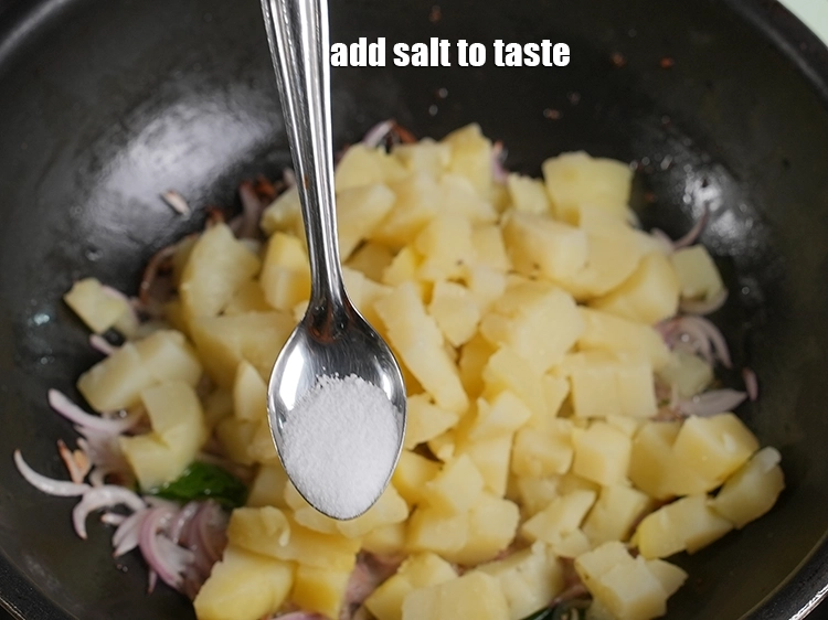 स्टेप 16 – <p><a href="https://www.tarladalal.in/glossary-salt-namak-table-salt-hindi-418i"><u>नमक (salt) </u></a><span style="background-color:rgb(255,255,255);color:rgb(0,0,0);">, स्वादअनुसार</span> डालें।</p>