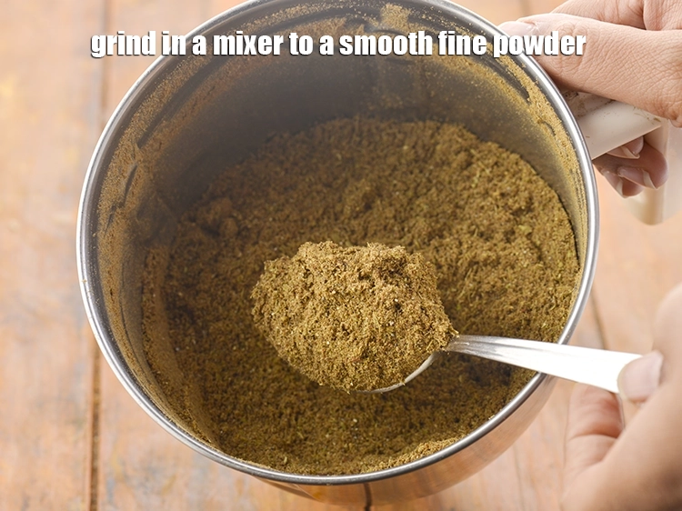स्टेप 15 – <p>मिक्सर में पीसकर बारीक पाउडर बना लें।</p>