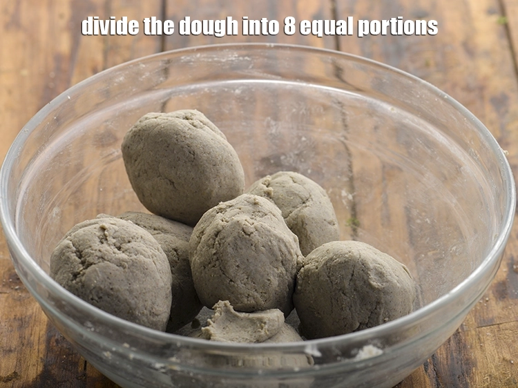 स्टेप 6 – <p><strong>बाजरा रोटी</strong> | <strong>बाजरे की रोटी</strong> | <strong>राजस्थानी बाजरे की …