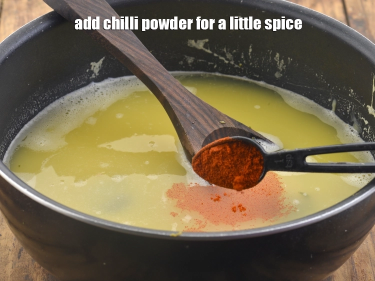 स्टेप 32 – <p>तीखापन लाने के लिए <span style="background-color:rgb(255,255,255);color:rgb(0,0,0);">1 टी-स्पून </span><a href="https://www.tarladalal.com/glossary-chilli-powder-red-chilli-powder-hindi-339i"><u>लाल मिर्च …