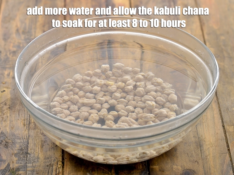 स्टेप 4 – <p>और पानी डालें और काबुली चने को कम से कम …