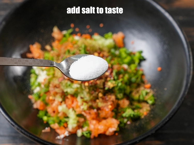 स्टेप 13 – <p><span style="background-color:rgb(255,255,255);color:rgb(0,0,0);">स्वादअनुसार&nbsp;</span><a href="https://www.tarladalal.com/glossary-salt-namak-table-salt-hindi-418i"><u>नमक (salt) </u></a><u>डालें।</u></p>