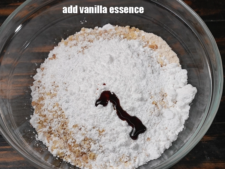 स्टेप 6 – <p><span style="background-color:rgb(255,255,255);color:rgb(0,0,0);">1/2 टी-स्पून </span><a href="https://www.tarladalal.com/glossary-vanilla-essence-hindi-406i"><u>वैनिला एसेंस</u></a><span style="background-color:rgb(255,255,255);color:rgb(0,0,0);"> डालें।</span></p>