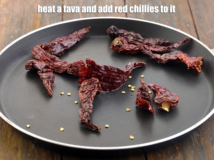 स्टेप 1 – <p><strong>कढ़ाई पनीर रेसिपी</strong> के लिए <strong>कढ़ाई ग्रेवी</strong> बनाने के लिए, …