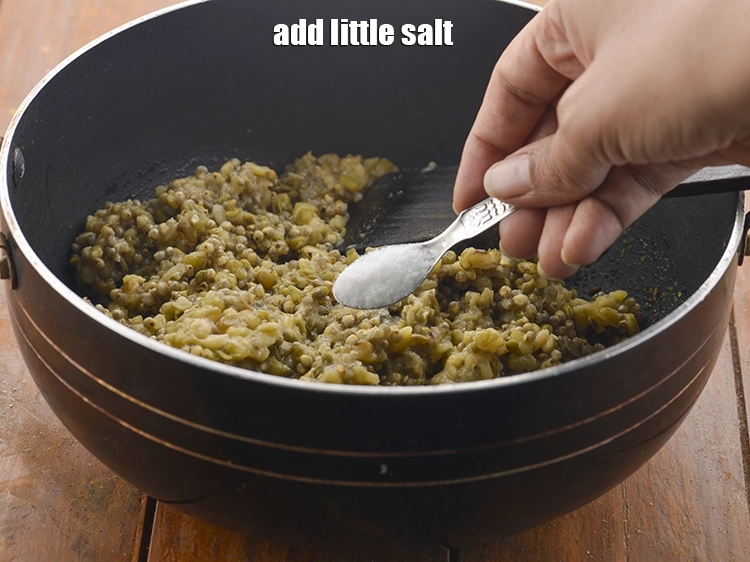 स्टेप 18 – <p>थोड़ा <a href="https://www.tarladalal.com/glossary-salt-namak-table-salt-hindi-418i"><u>नमक (salt) </u></a><span style="background-color:rgb(255,255,255);color:rgb(0,0,0);">, स्वास्थ्य के लिए सीमित …