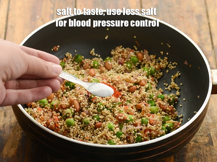 स्टेप 27 – <p><a href="https://www.tarladalal.com/glossary-salt-namak-table-salt-hindi-418i"><u>नमक (salt) </u></a><span style="background-color:rgb(255,255,255);color:rgb(0,0,0);">, स्वादअनुसार, रक्तचाप नियंत्रण के लिए …