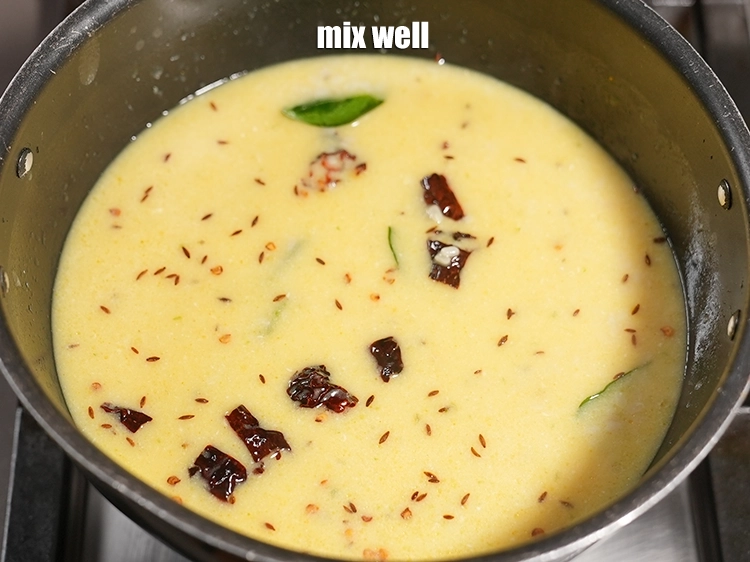 स्टेप 27 – <p><span style="background-color:rgb(255,255,255);color:rgb(0,0,0);">अच्छी तरह मिलाएँ।</span></p>