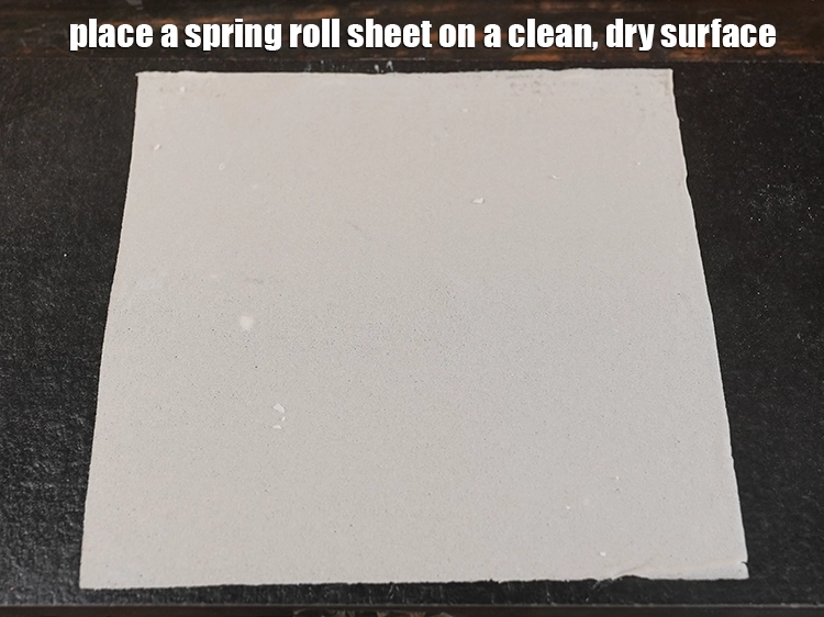 स्टेप 16 – <p>एक स्प्रिंग रोल शीट को साफ, सूखी जगह पर रखें।</p>