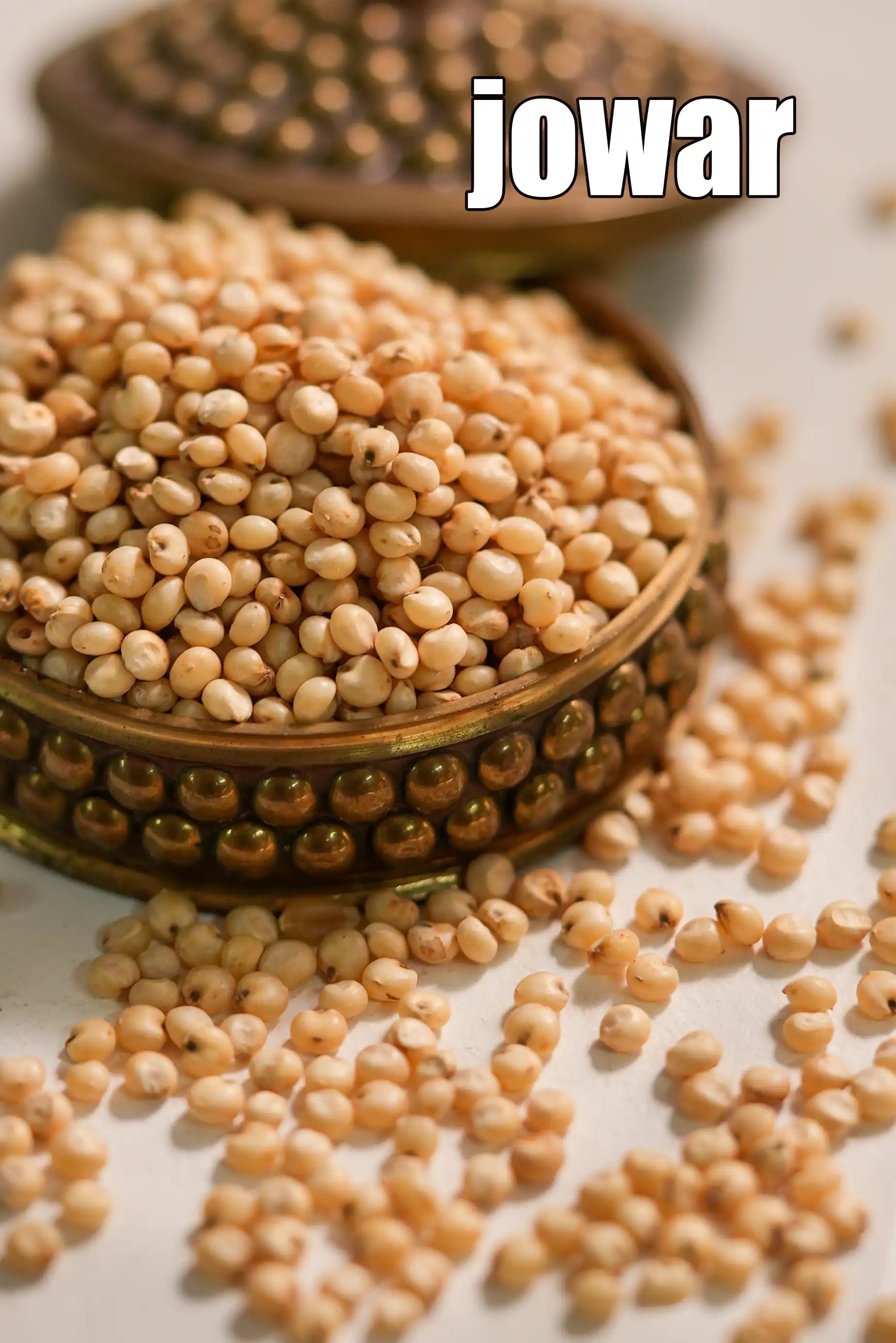 स्टेप 10 – <p><a href="https://www.tarladalal.com/recipes-for-High-Blood-Pressure-in-hindi-language-644"><strong>ब्लड प्रेशर कम करता</strong> <strong>है</strong></a><strong>: </strong>ज्वार और सभी बाजरे …