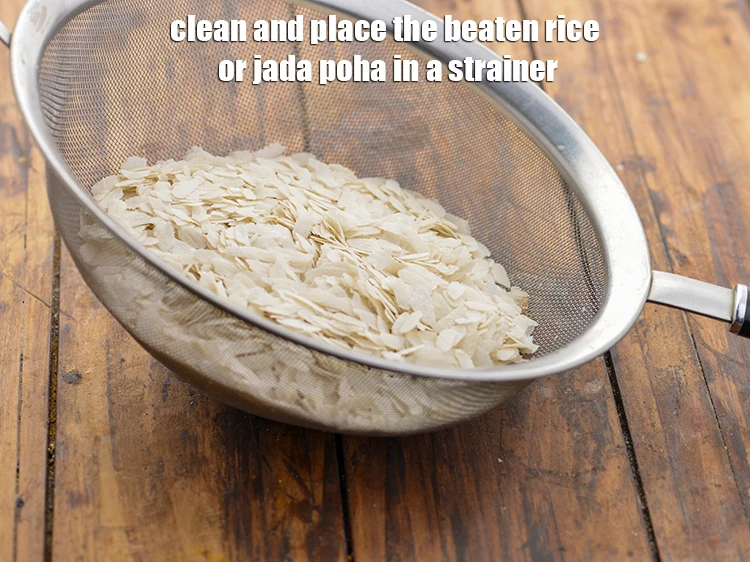 स्टेप 6 – <p><strong>मिक्स्ड स्प्राउट्स पोहा</strong> तैयार करने के लिए, <span style="background-color:rgb(255,255,255);color:rgb(0,0,0);">1 1/2 …