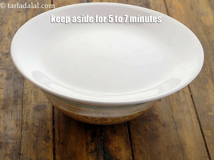 स्टेप 6 – <p>5 से 7 मिनट के लिए अलग रख दें।</p>