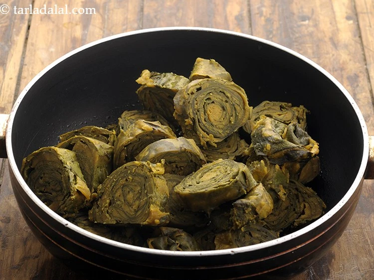 स्टेप 34 – <p>पात्रा के टुकड़े डालें।</p>