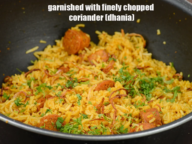 स्टेप 47 – <p><span style="background-color:rgb(255,255,255);color:rgb(0,0,0);">2 टेबल-स्पून </span><a href="https://www.tarladalal.com/glossary-coriander-dhania-kothmir-hindi-369i#ing_2365"><u>कटा हुआ हरा धनिया (chopped coriander)</u></a> …