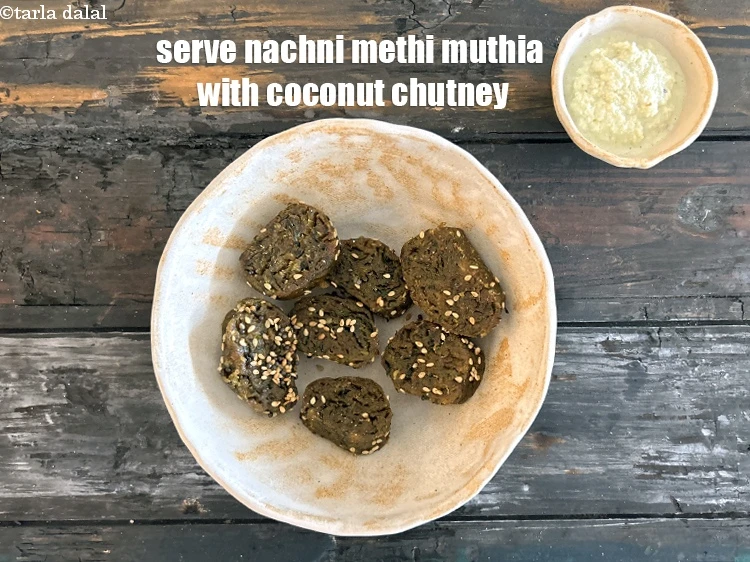 स्टेप 38 – <p>आप&nbsp;<strong>नचनी मेथी मुठिया को&nbsp;</strong>&nbsp;नारियल की चटनी के साथ परोस सकते …