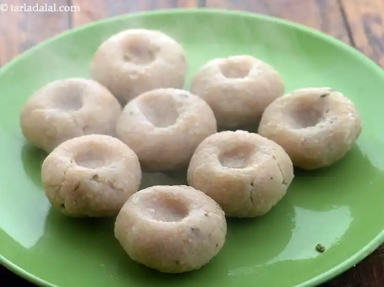 स्टेप 63 – <p>तेज़ आंच पर १५ मिनट तक पका लें और बीच-बीच …