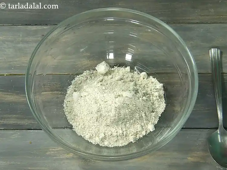 स्टेप 6 – <p><strong>झटपट और आसान ओट्स डोसा</strong> बनाने के लिए, हम पहले …