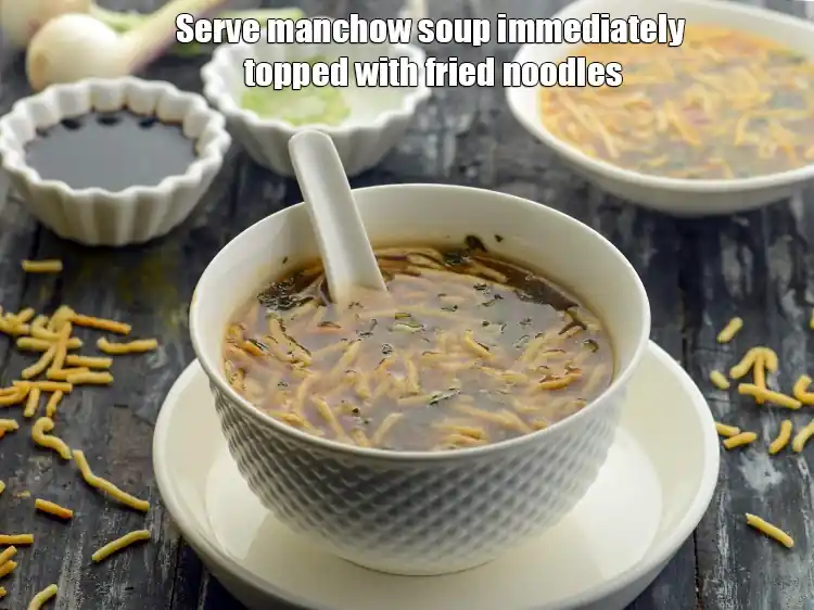 स्टेप 37 – <p>उपर से <a href="https://www.tarladalal.com/crispy-fried-noodles-chinese-fried-noodles-hindi-4185r"><u>तले हुए नूडल्स्</u></a> डालकर <strong>मनचाऊ सूप </strong>तुरंत …