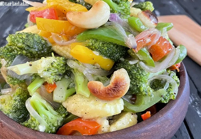 broccoli and baby corn stir fry recipe | Chinese style broccoli corn vegetable | 10 minute stir-fry recipe |