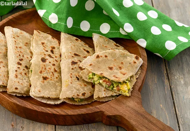 stuffed buckwheat paratha recipe | kuttu ka paratha | gluten free buckwheat paratha | kuttu ki roti |
