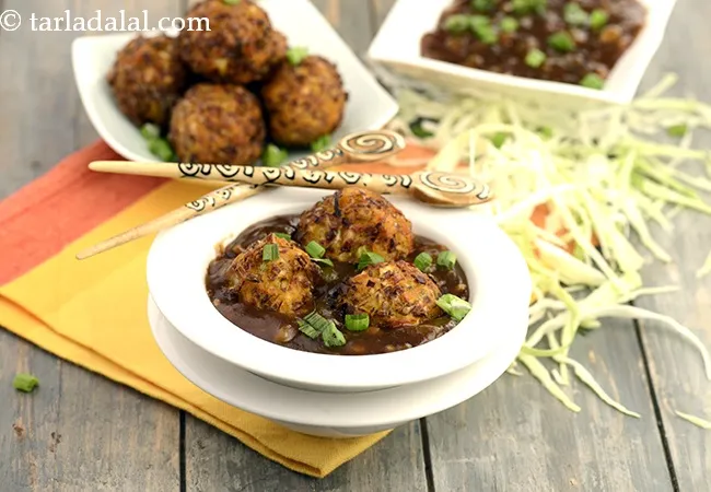 vegetable manchurian recipe | Indo Chinese veg manchurian | restaurant style vegetable manchurian gravy