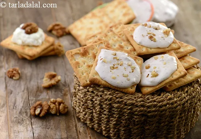 अखरोट का डिप रेसिपी | झटपट अखरोट पनीर डिप | स्वस्थ वॉलनट डिप | Walnut Dip, Quick Akhrot Dip