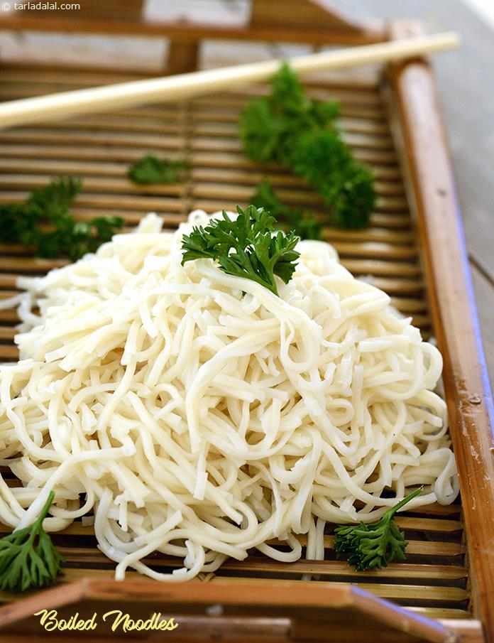 Boiled noodles, cooking the perfect noodles, boiled al dente, not sticking to each other, and in full length, is the first right step you take while making a noodles recipe.